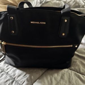 Michael Kor purse / Handbag